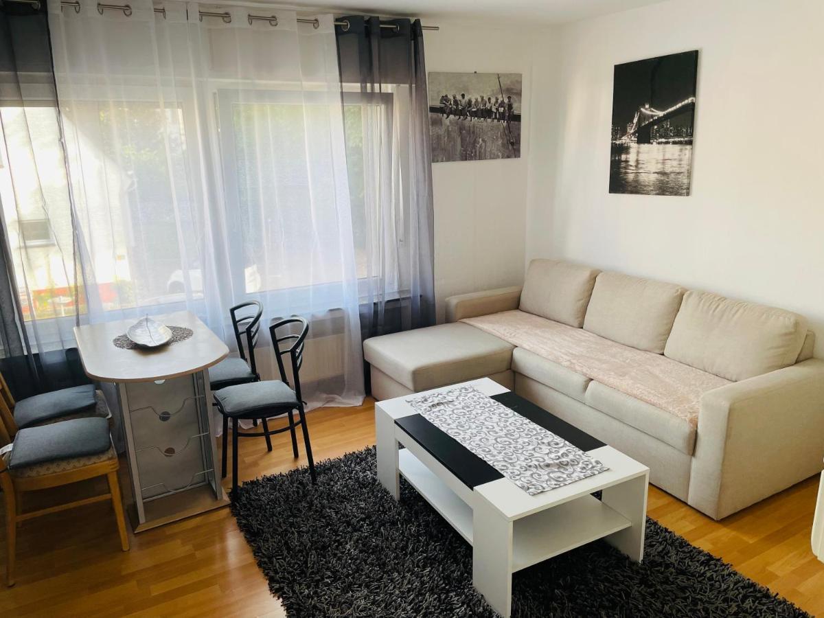 Apartment Bei Daniel Am Dortmunder Flughafen *